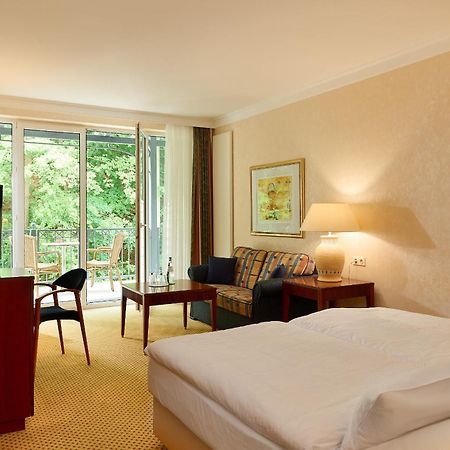 Grand Hotel بينز المظهر الخارجي الصورة A typical room at the Hotel de France
