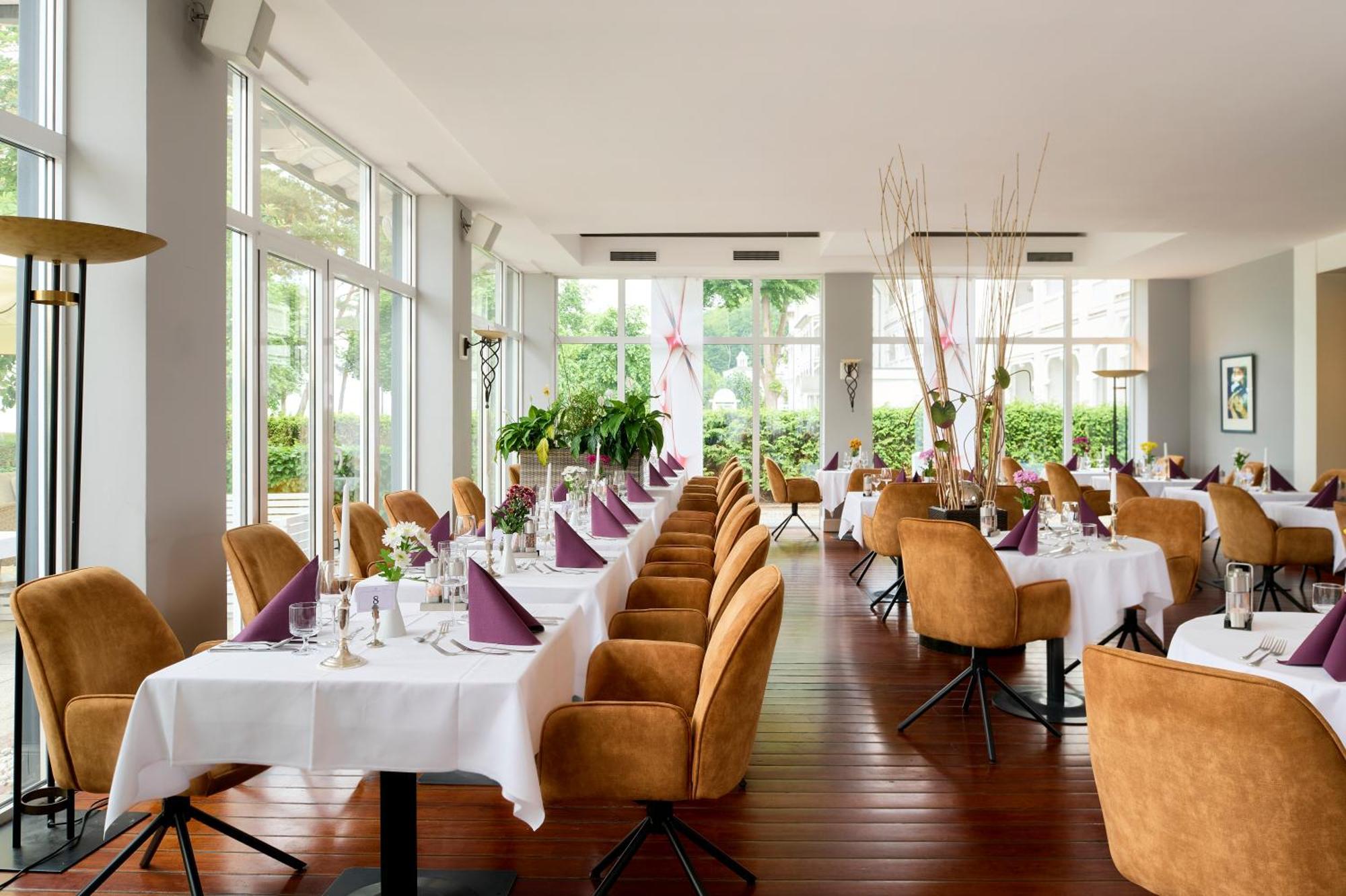 Grand Hotel بينز المظهر الخارجي الصورة Restaurant