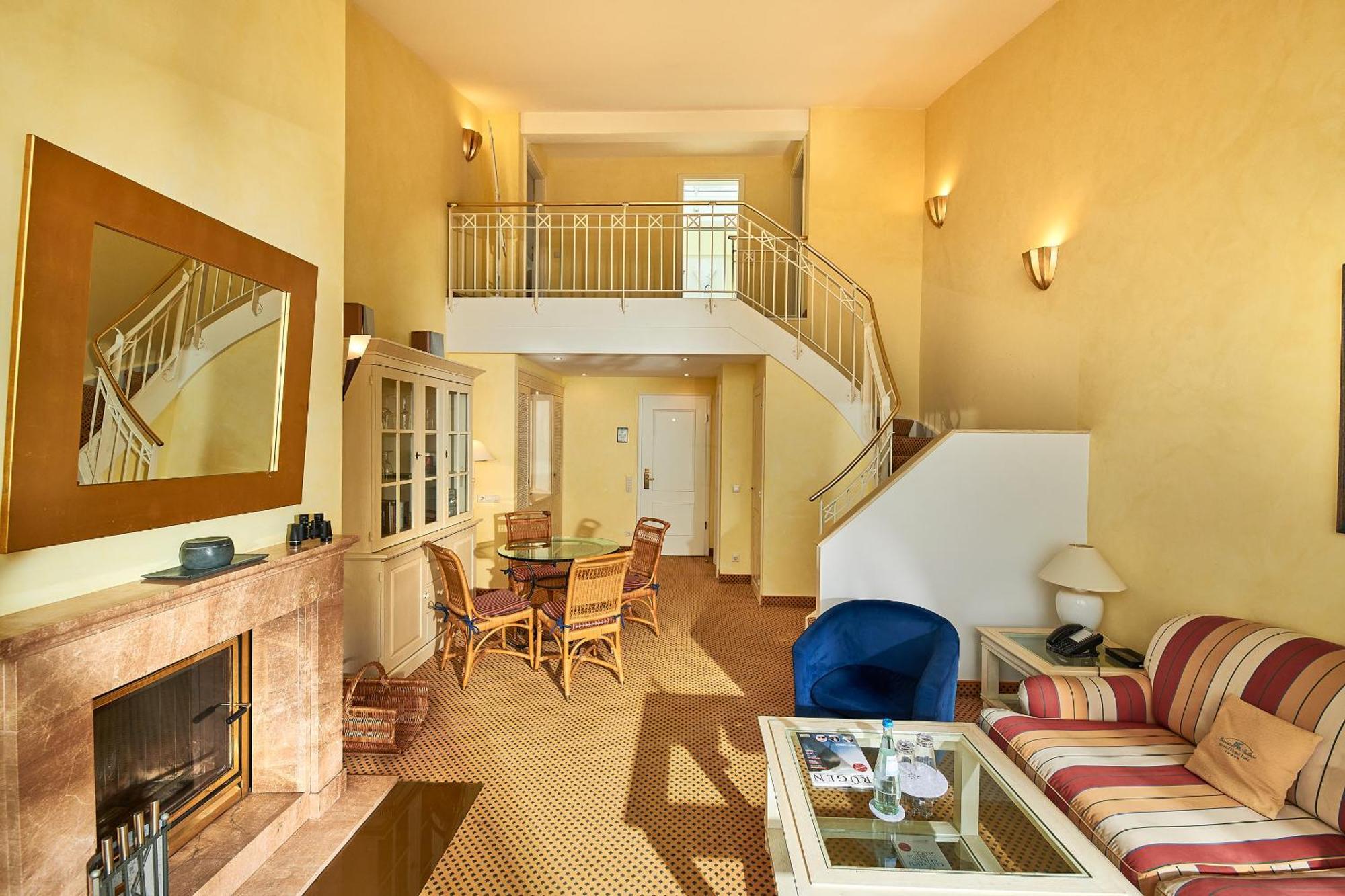 Grand Hotel بينز المظهر الخارجي الصورة A typical apartment